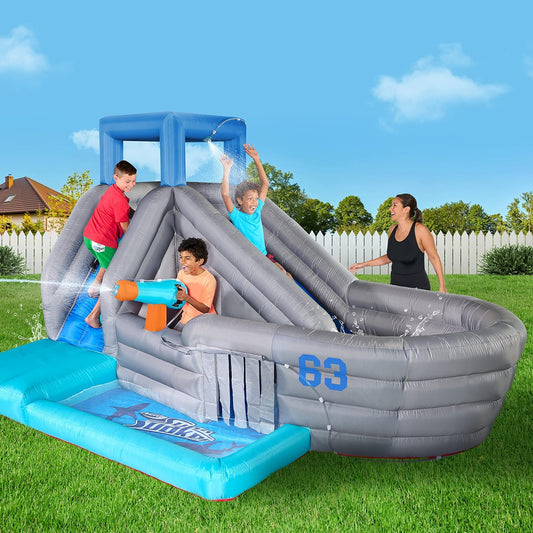 Hasbro Monopoly Splash Game – Mega Bouncer Inflatable Water Park – The Ultimate Summer Game for Kids, 2-4 players